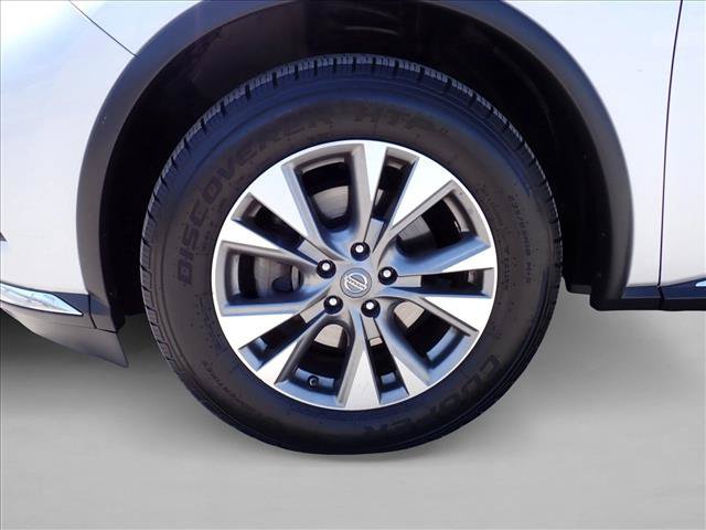 Used 2018 Nissan Murano SV AWD/4WD image 7