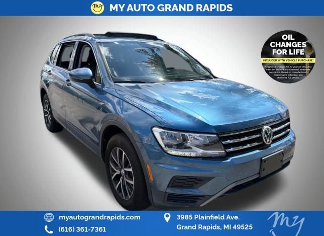 Used 2019 Volkswagen Tiguan SE w/ Panoramic Sunroof Package