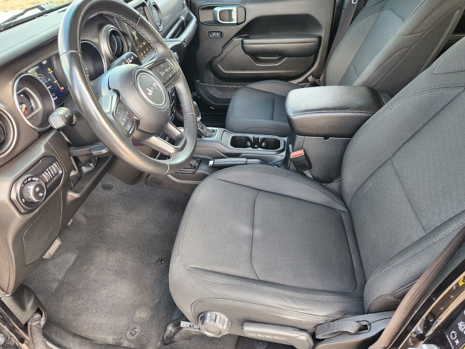 Used 2022 Jeep Gladiator Sport AWD/4WD image 20