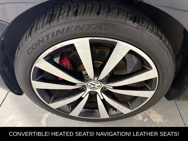 Used 2014 Volkswagen Beetle R-Line FWD image 4
