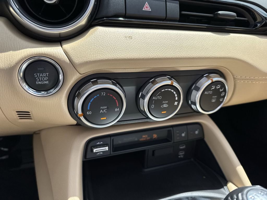 New 2026 MAZDA MX-5 Miata RF Grand Touring RWD image 50