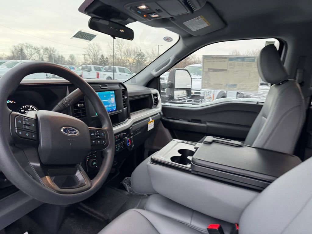 New 2025 Ford F450 XL w/ XL Chrome Package image 50