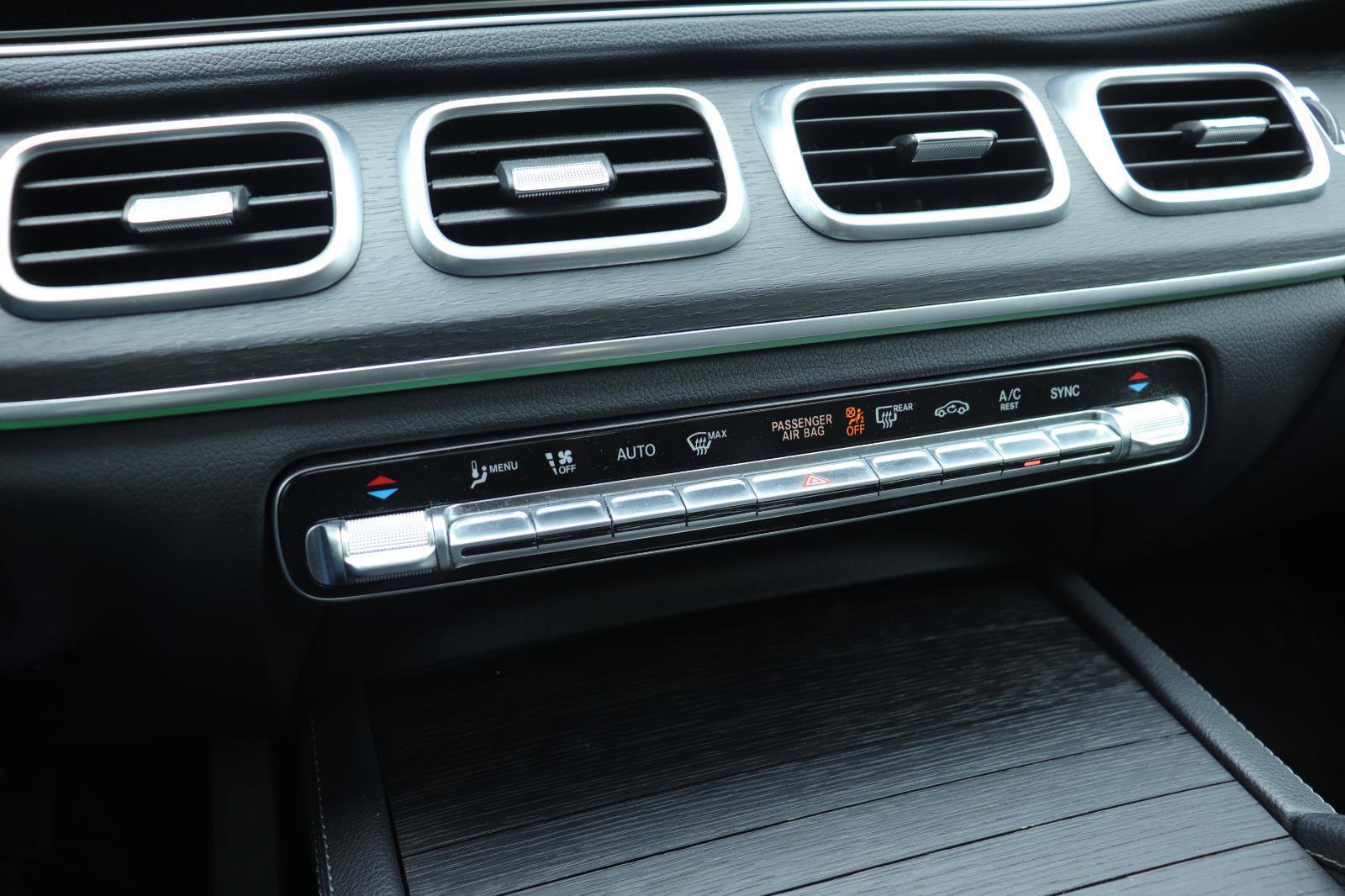 Used 2023 Mercedes-Benz GLE 350 4MATIC image 37