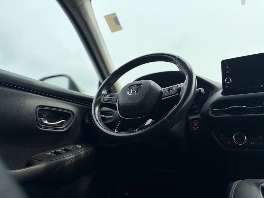 Certified 2023 Honda HR-V EX-L image 38