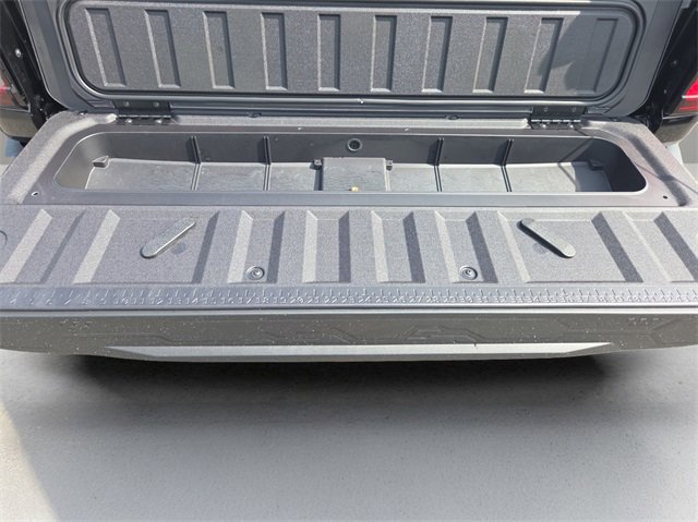 New 2026 GMC Canyon Elevation w/ Convenience Package image 18