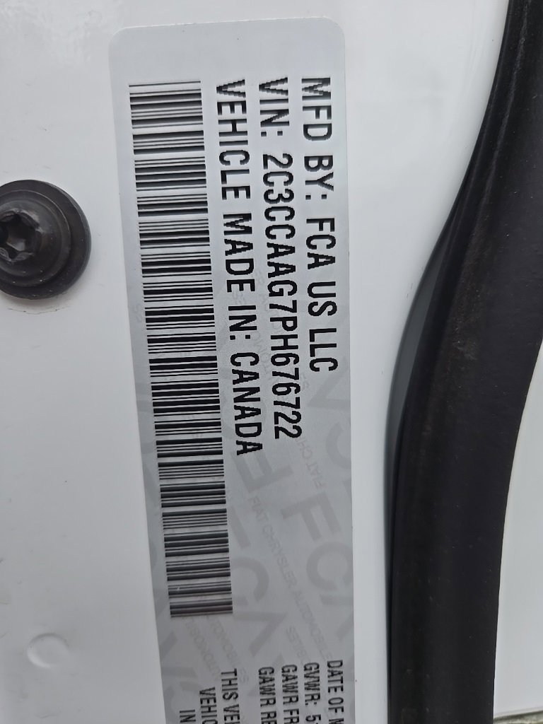 Certified 2023 Chrysler 300 Touring image 33