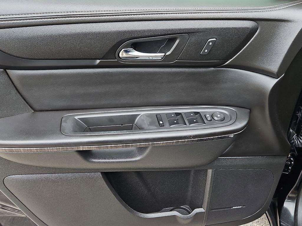 Used 2015 GMC Acadia SLT FWD image 20