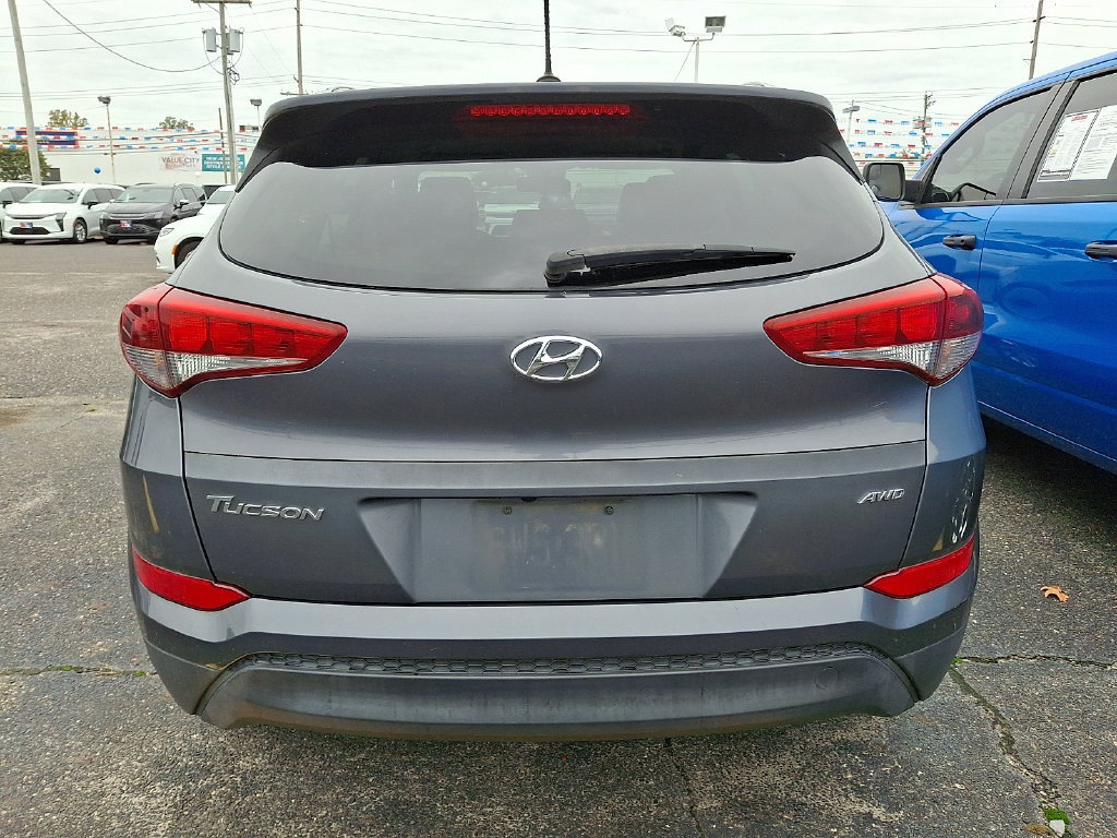 Used 2016 Hyundai Tucson SE w/ Option Group 02 AWD/4WD image 5