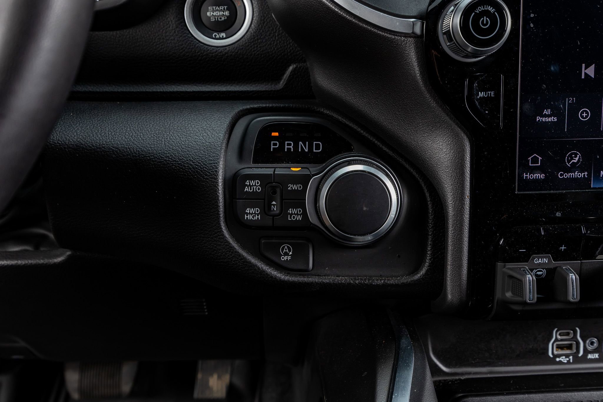 Used 2025 RAM 1500 Lone Star image 20