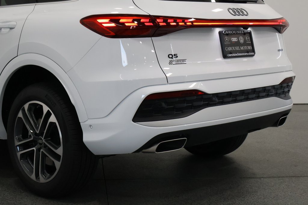 Used 2025 Audi Q5 Premium w/ Convenience Package AWD/4WD image 10