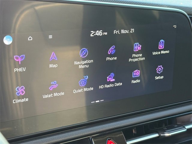 Used 2024 Kia Niro SX Touring image 23