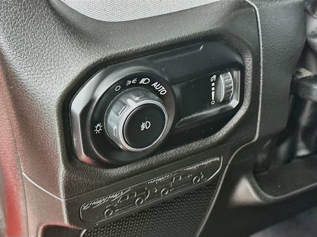 Used 2025 Jeep Wrangler Unlimited Sport AWD/4WD image 20