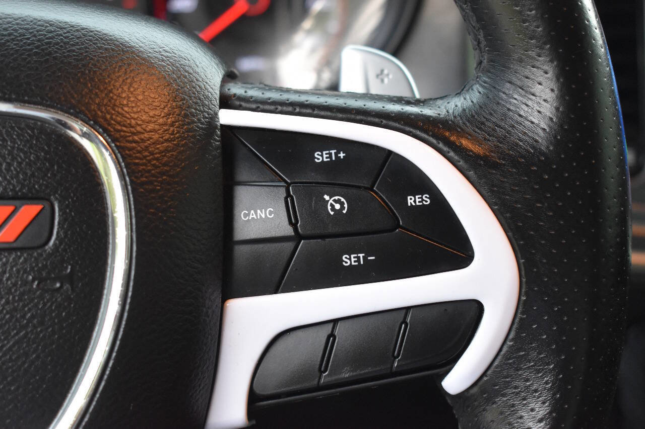 Used 2018 Dodge Charger R/T image 24