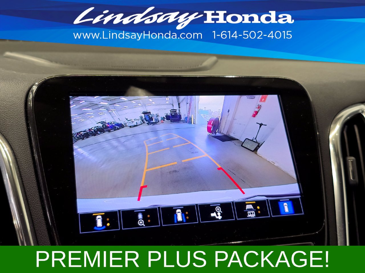Used 2023 Chevrolet Equinox Premier w/ Premier Plus Package AWD/4WD image 16
