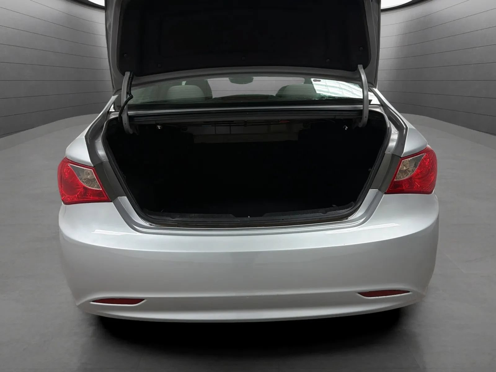 Used 2013 Hyundai Sonata GLS FWD image 17