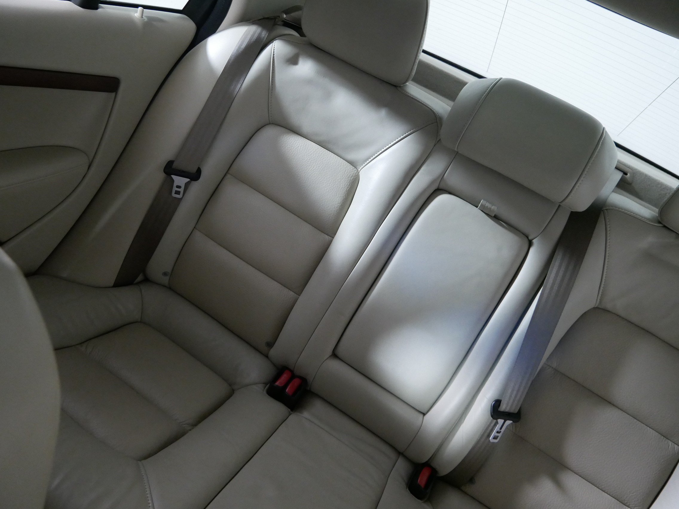 Used 2010 Volvo S80 3.2 FWD image 12