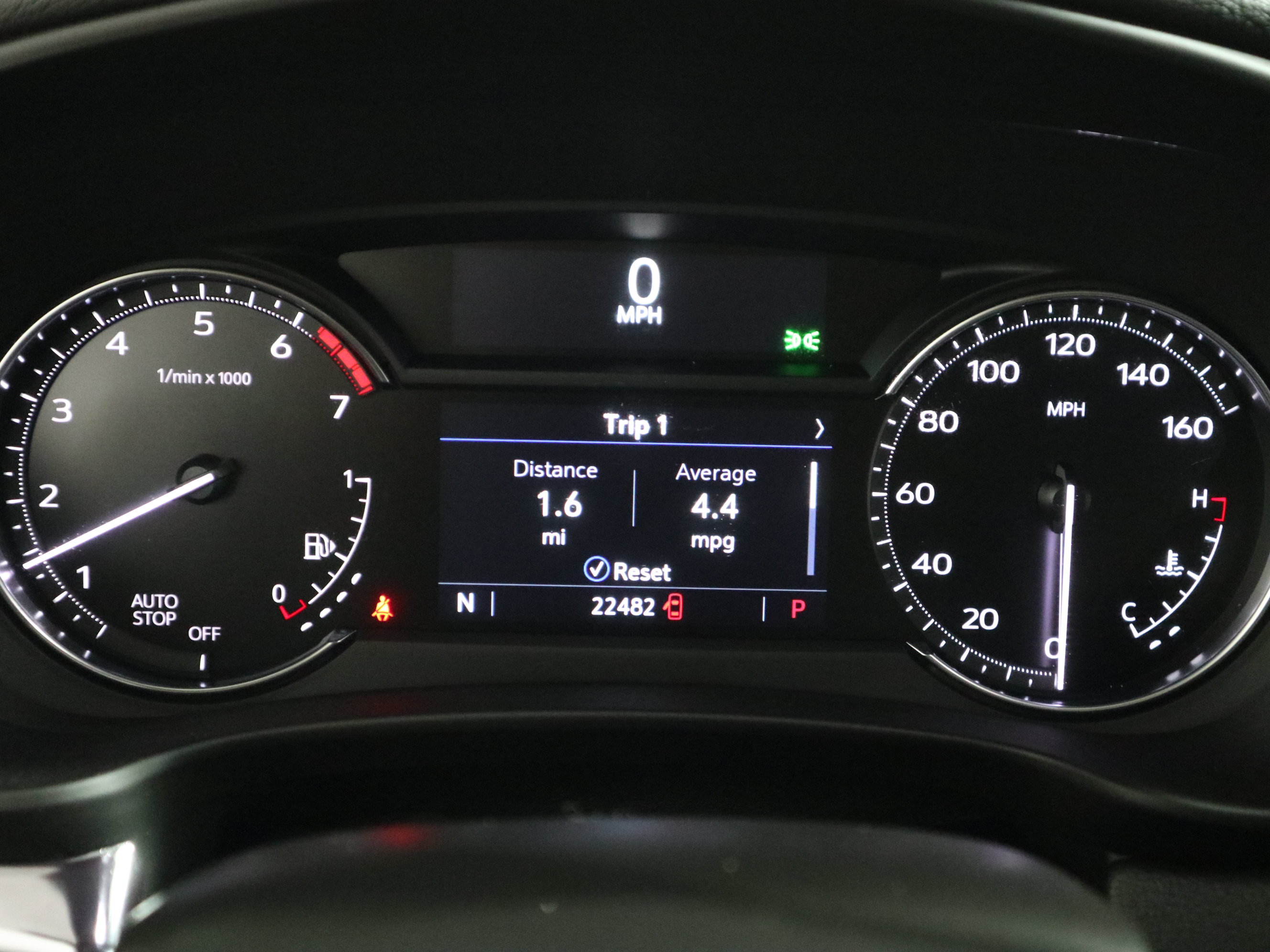 Used 2023 Cadillac XT4 Luxury w/ Cold Weather Package FWD image 18