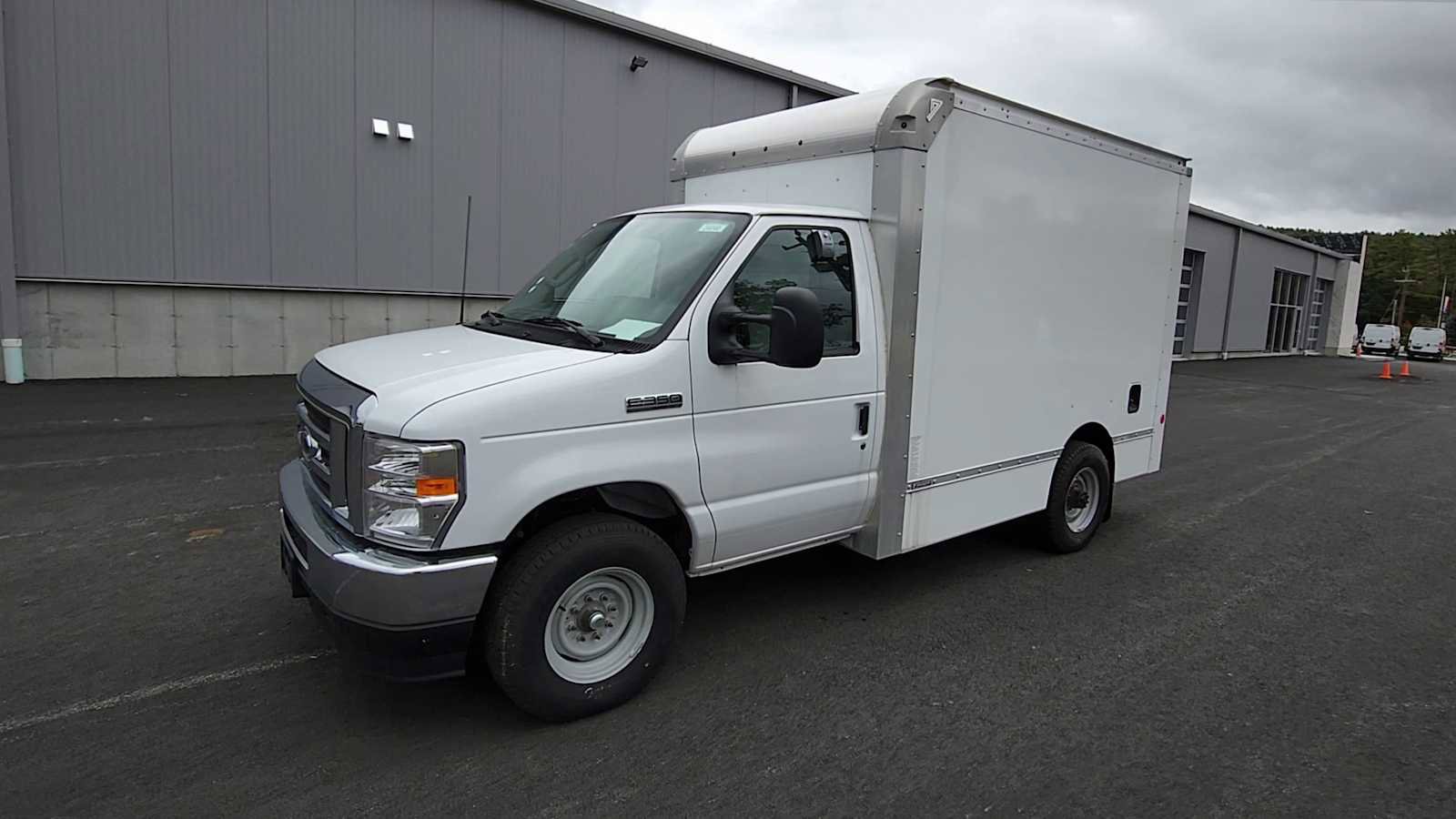 New 2024 Ford E-350 and Econoline 350 Super Duty w/ Power Windows & Locks Group image 4