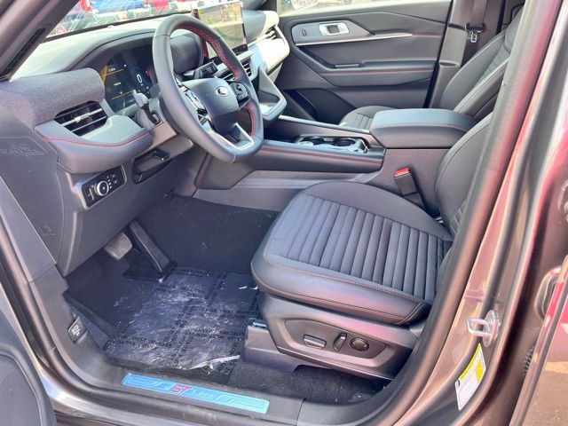 New 2026 Ford Explorer ST-Line w/ ST-Line Street Pack image 21