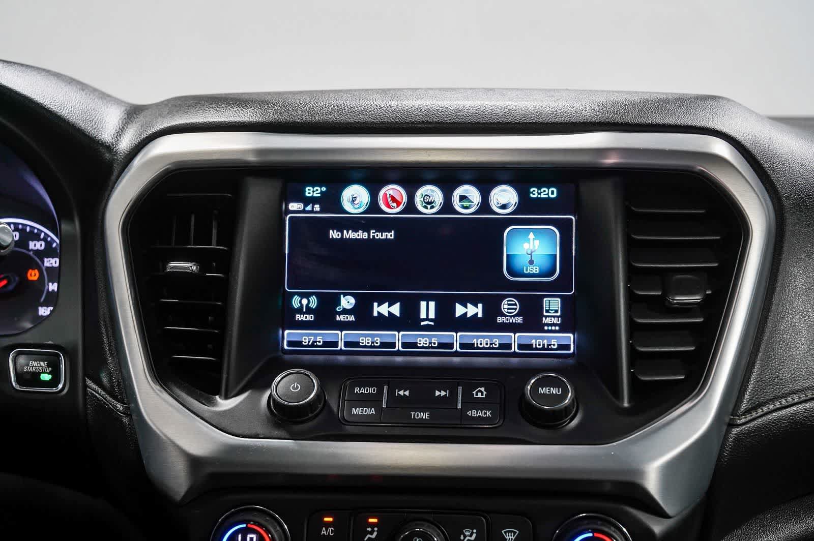Used 2017 GMC Acadia SLT FWD image 14