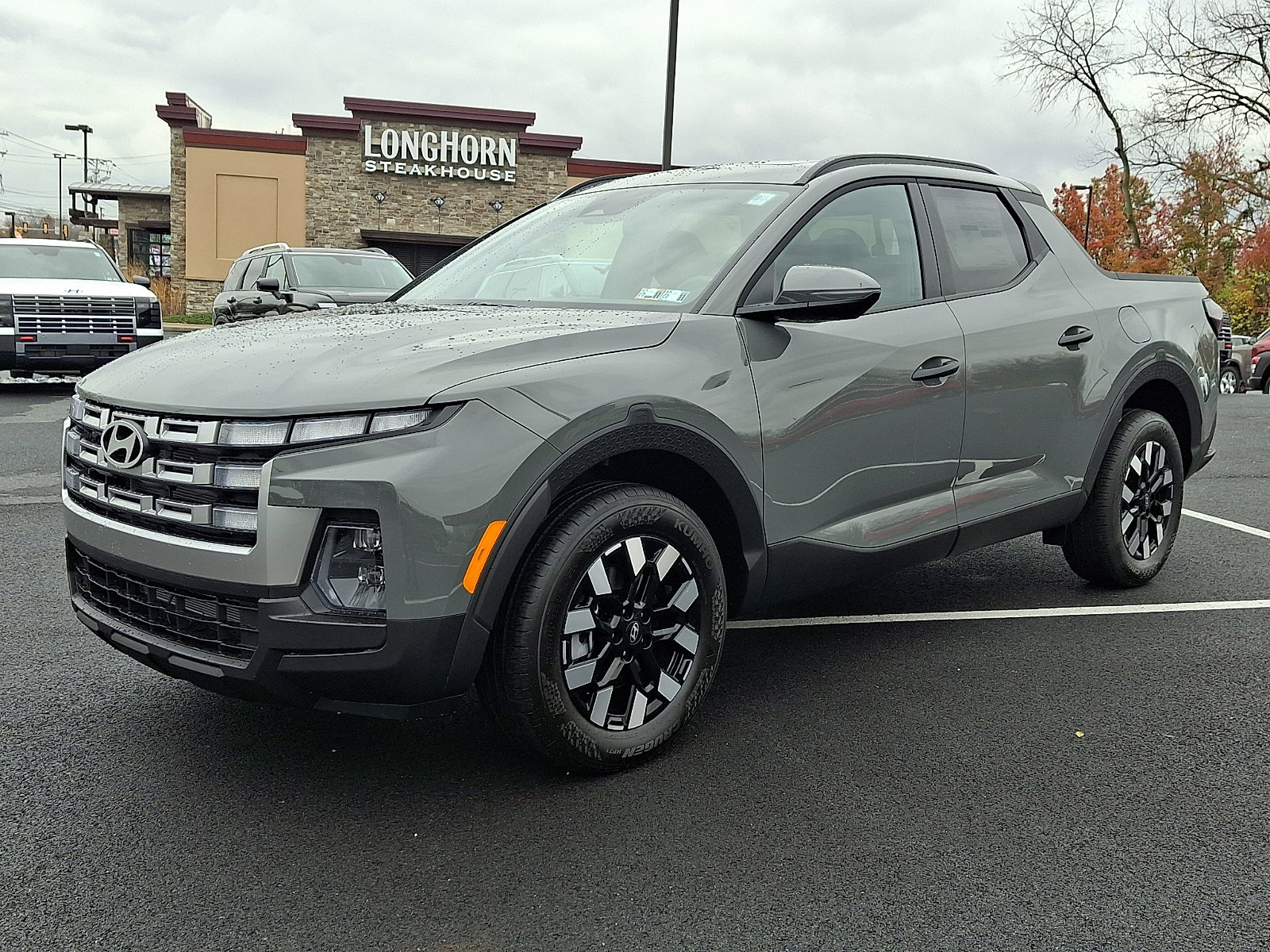 New 2026 Hyundai Santa Cruz SEL image 2