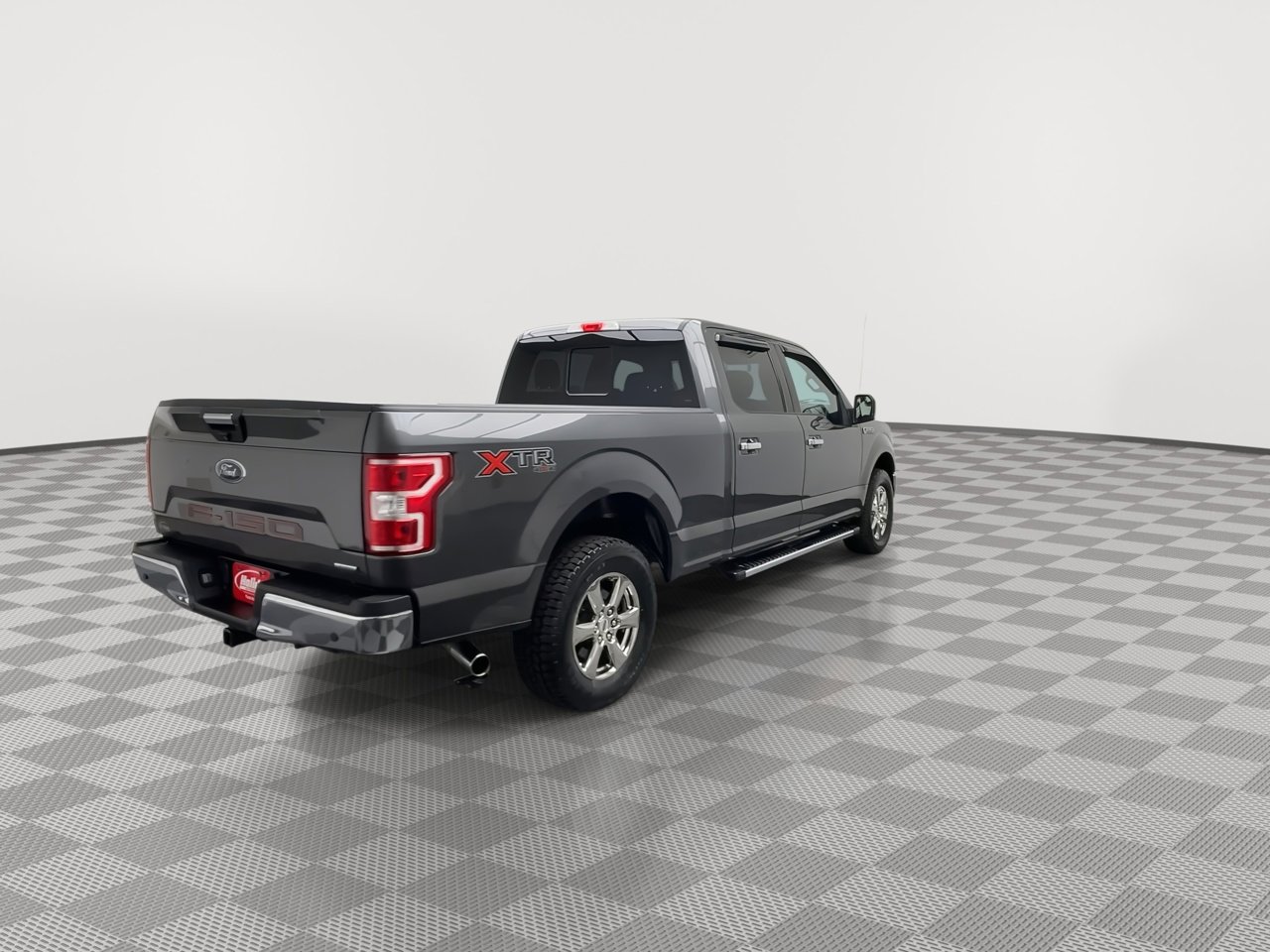 Used 2018 Ford F150 XLT w/ Equipment Group 302A Luxury AWD/4WD image 41