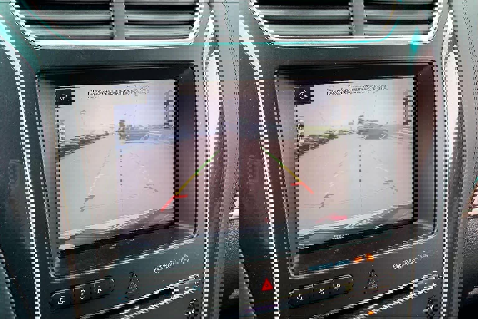 Used 2016 Ford Explorer Platinum image 29