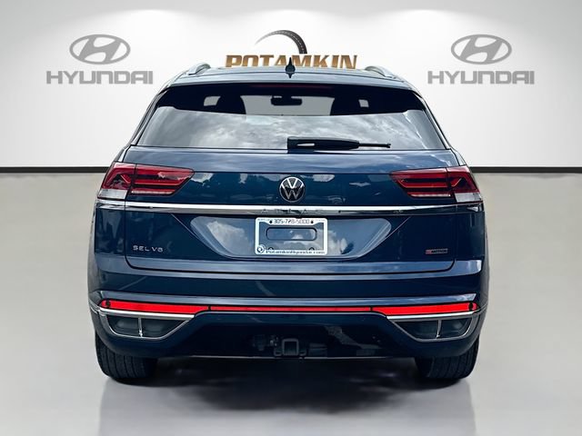 Used 2022 Volkswagen Atlas Cross Sport SEL R-Line AWD/4WD image 6