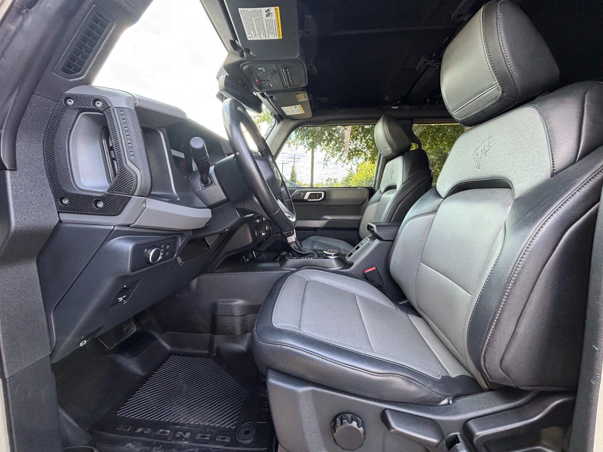Used 2022 Ford Bronco Everglades AWD/4WD image 9