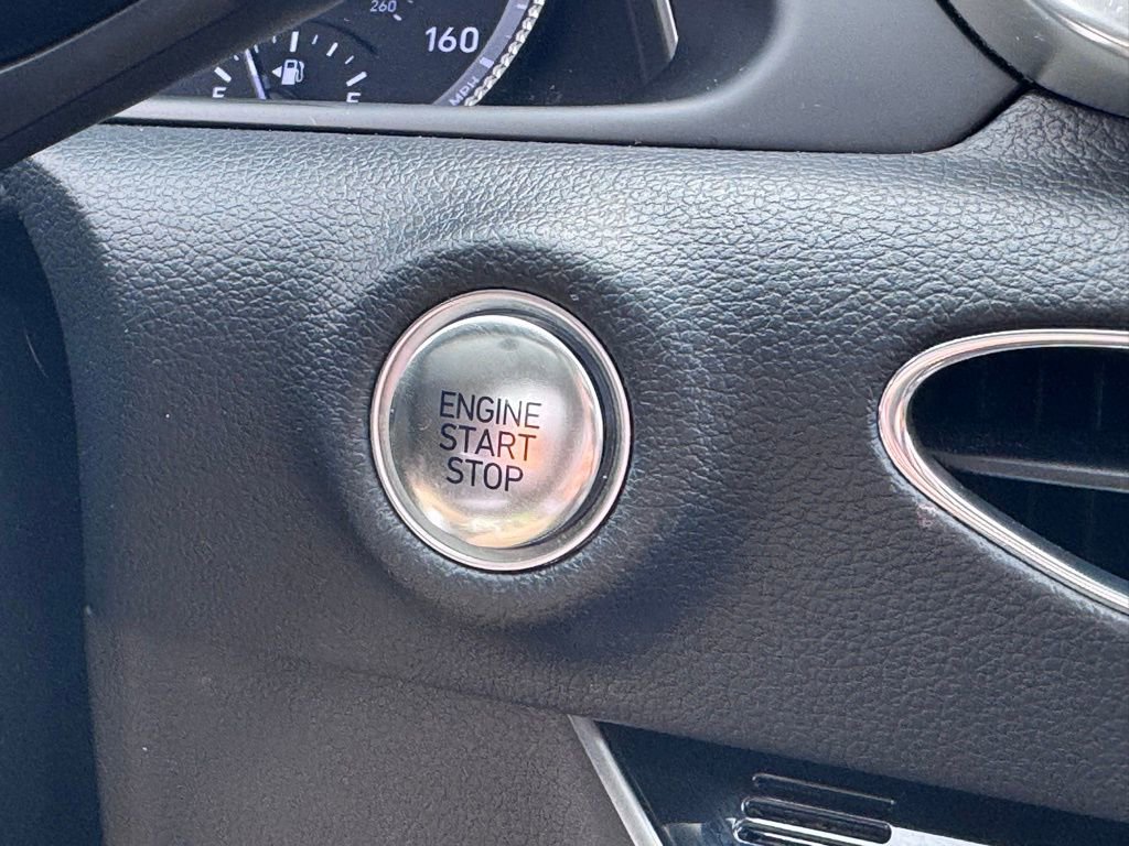 Used 2023 Hyundai Sonata SEL FWD image 18