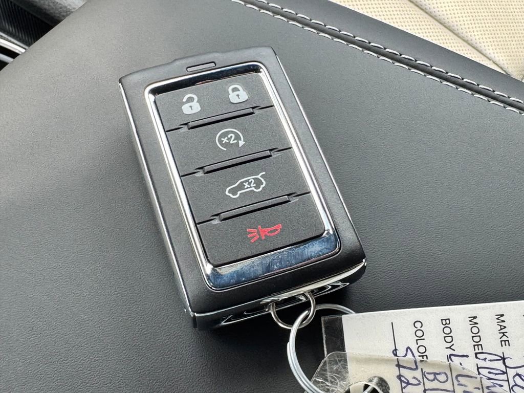 New 2026 Jeep Grand Cherokee L Limited AWD/4WD image 27
