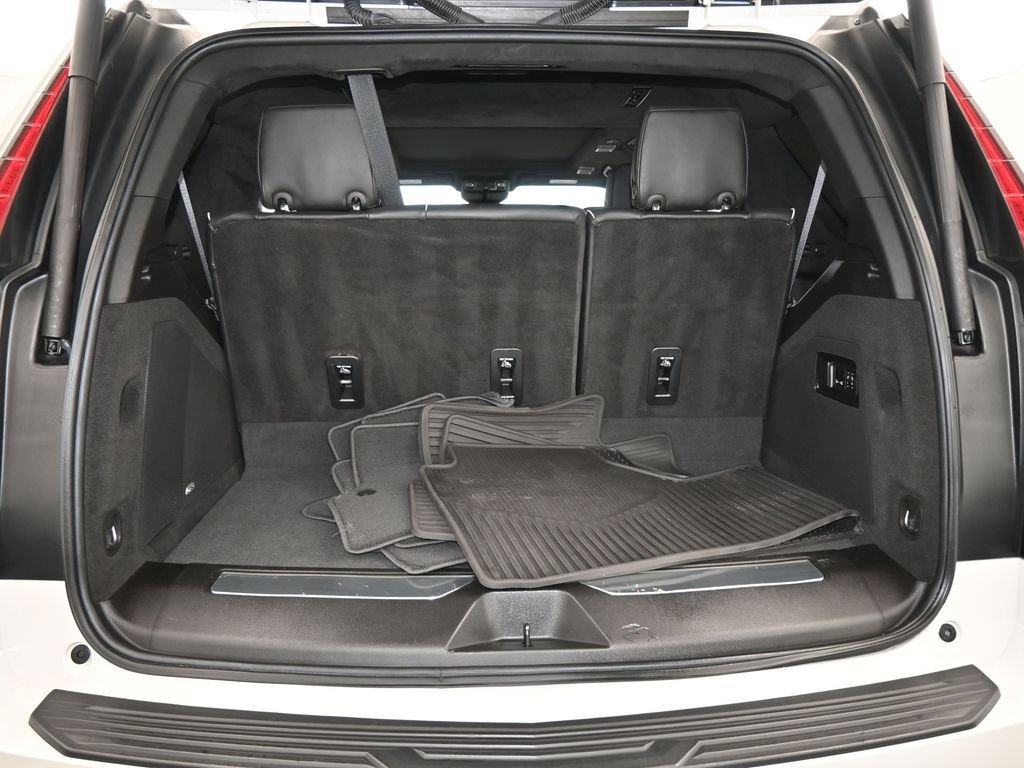 Used 2023 Cadillac Escalade V AWD/4WD image 59