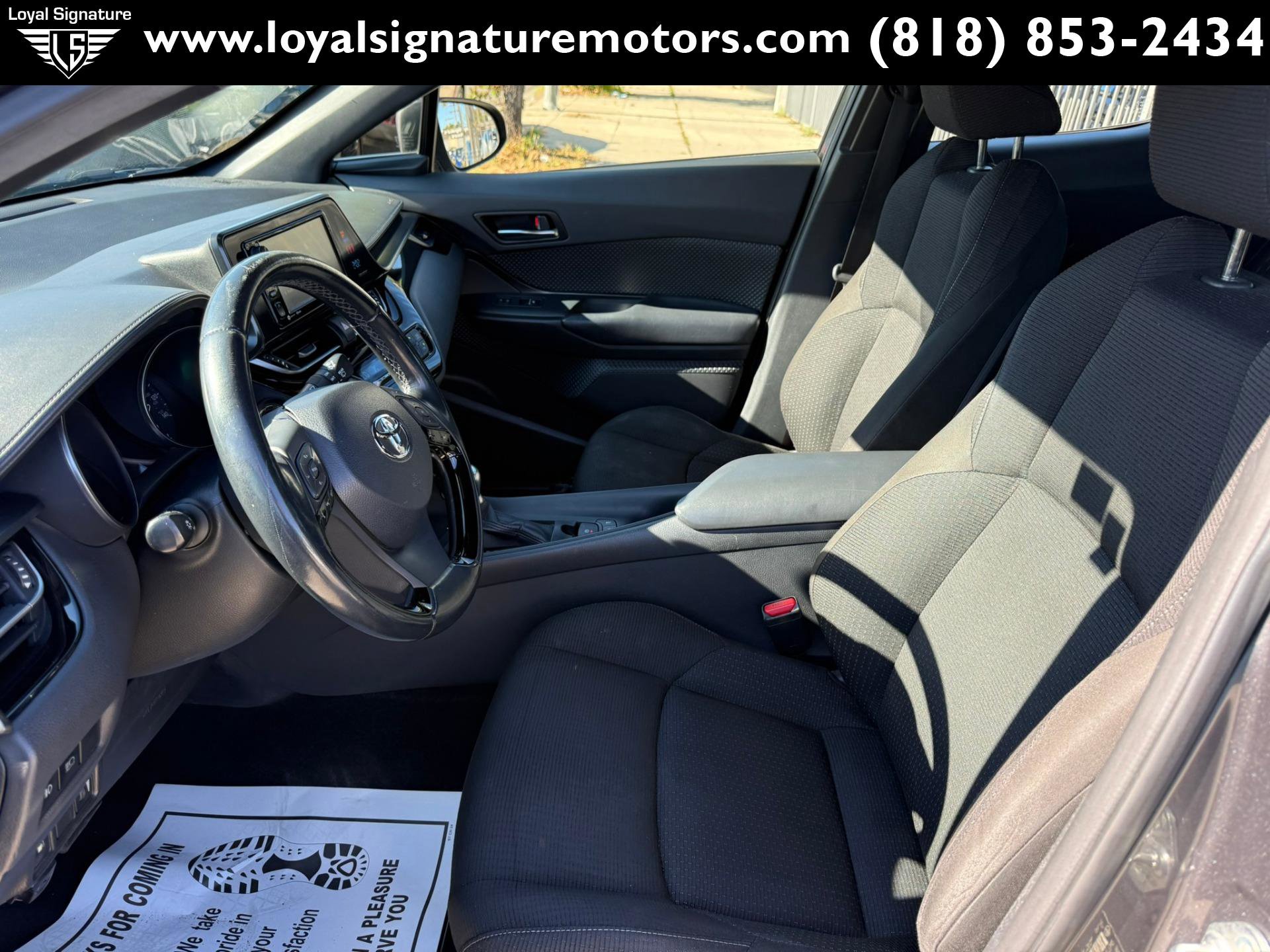 Used 2018 Toyota C-HR XLE image 14