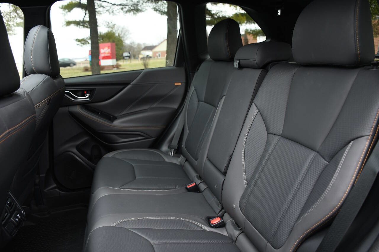 Used 2022 Subaru Forester Wilderness w/ Wilderness Package AWD/4WD image 15