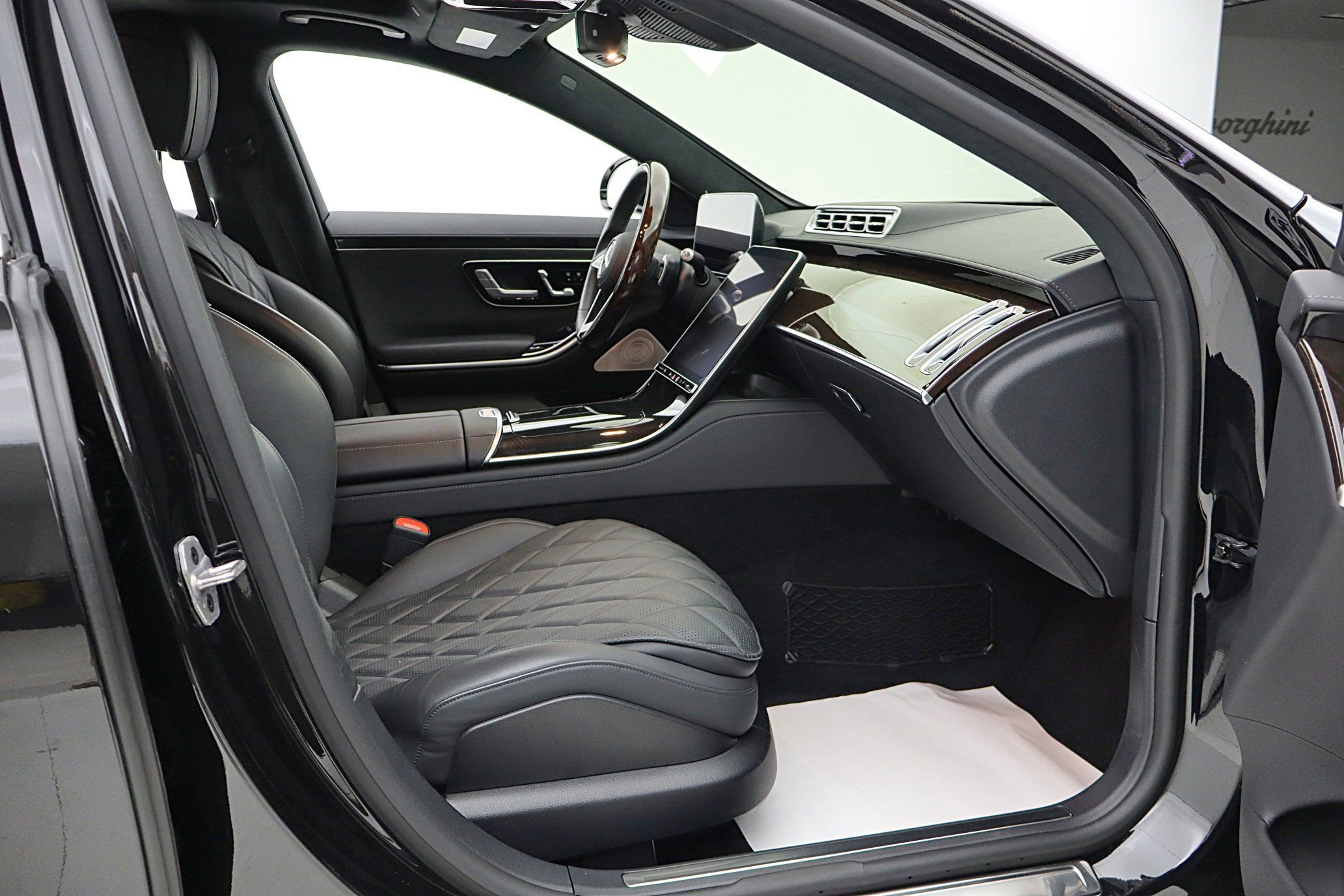 Used 2023 Mercedes-Benz S 580 4MATIC Sedan image 31