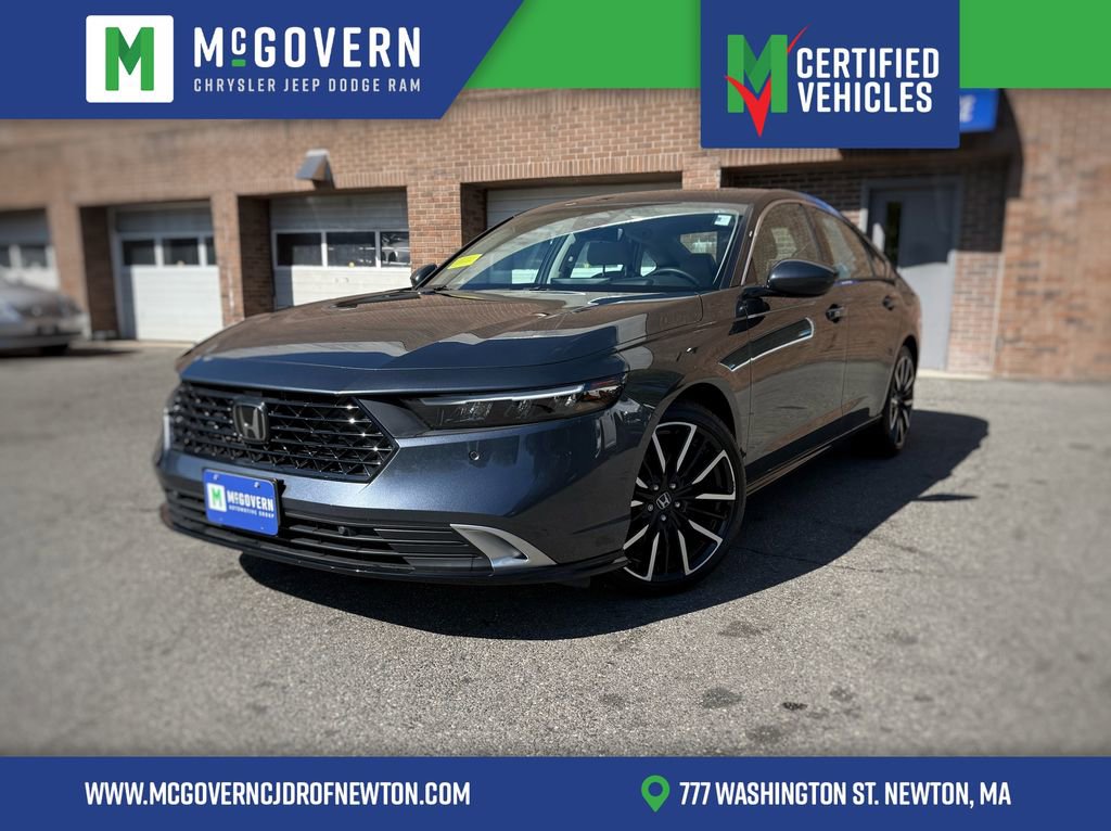 Used 2024 Honda Accord Touring image 1