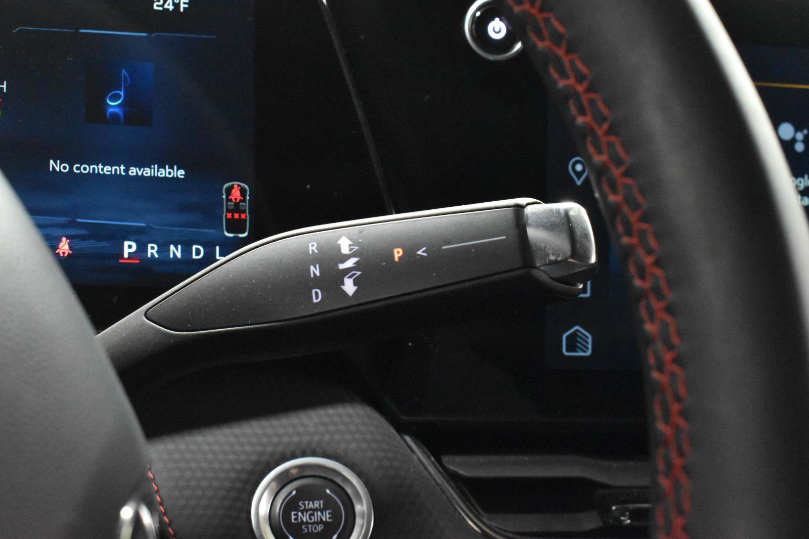 Used 2025 Chevrolet Equinox RS w/ Safety and Technology Package image 12