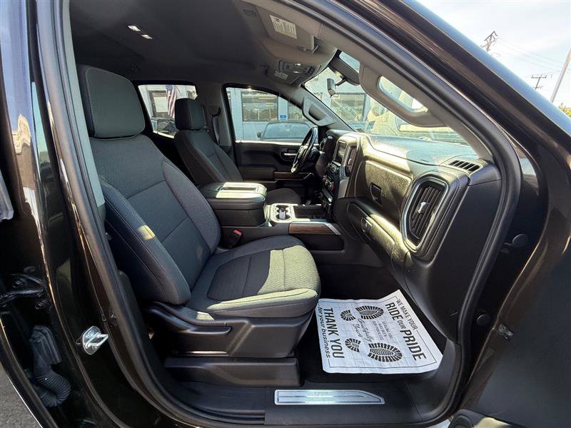 Used 2019 Chevrolet Silverado 1500 RST AWD/4WD image 28