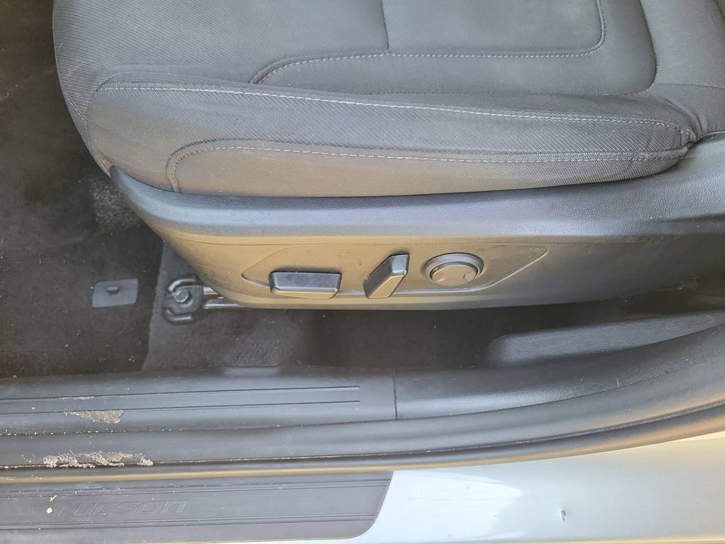 Used 2025 Hyundai Tucson SEL AWD/4WD image 17