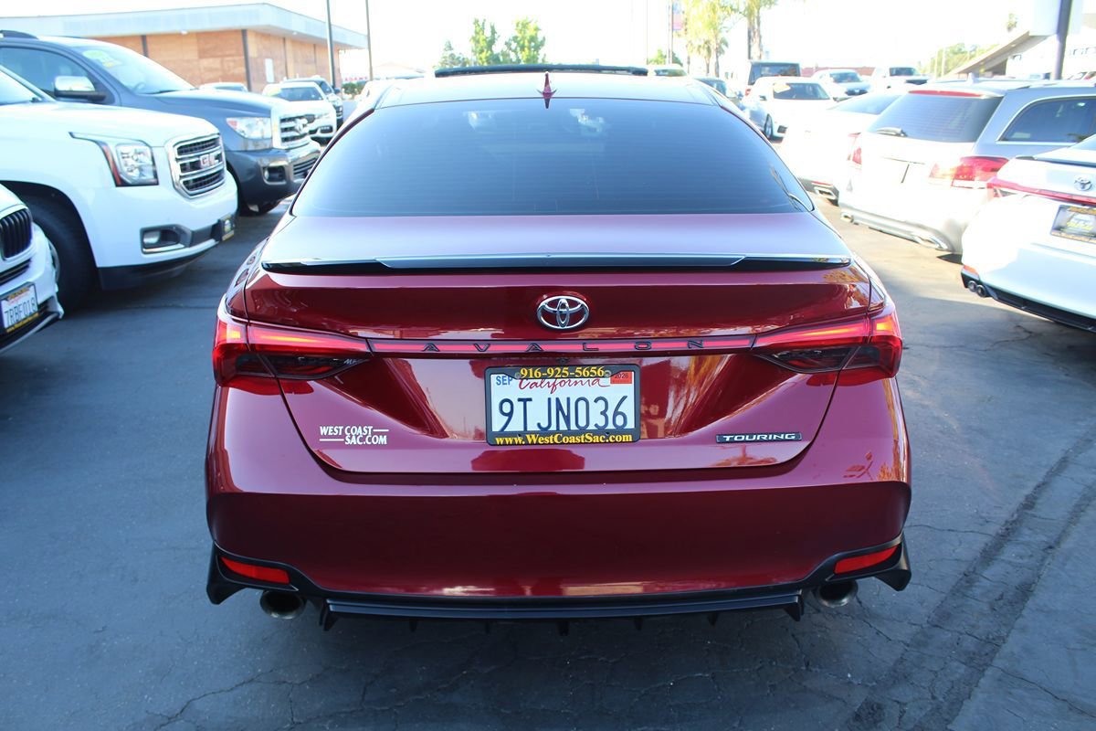 Used 2019 Toyota Avalon Touring w/ Preferred Accessory Package FWD image 6