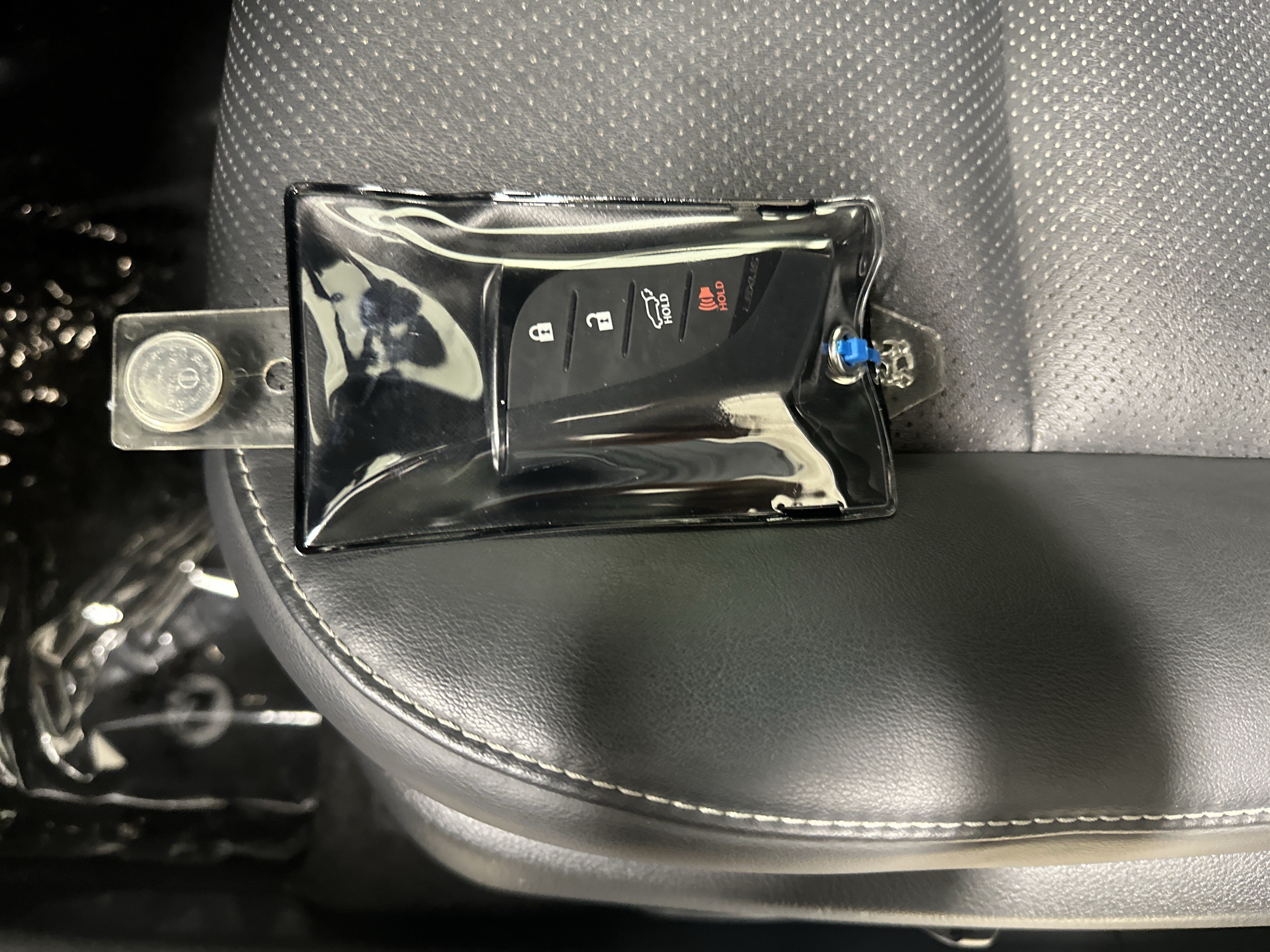 Certified 2023 Lexus UX 250h F Sport w/ Accessory Package (Z2) AWD/4WD image 36