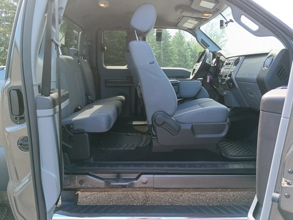 Used 2015 Ford F250 XLT w/ XLT Value Package AWD/4WD image 18