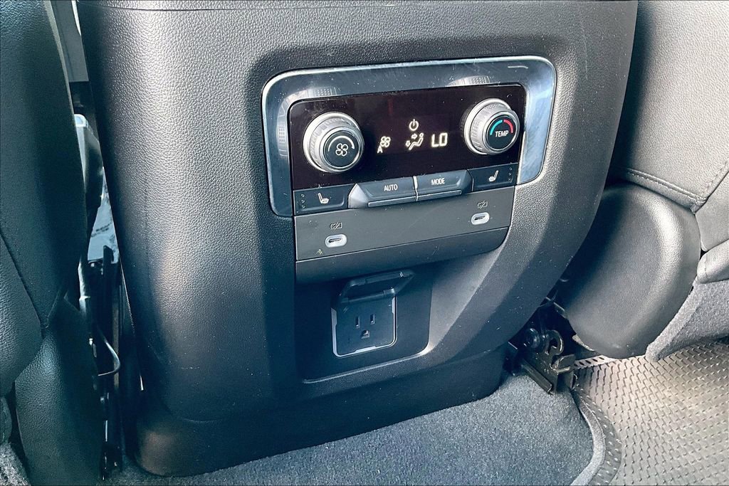 Used 2023 Chevrolet Tahoe High Country w/ Premium Package 2 image 25