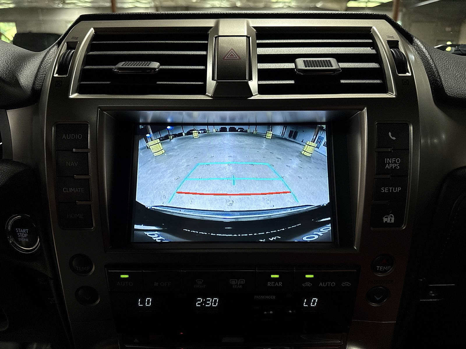 Used 2021 Lexus GX 460 Premium w/ Premium Package AWD/4WD image 27
