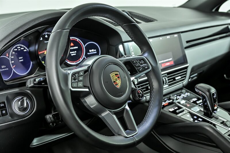 Used 2021 Porsche Cayenne Coupe AWD/4WD image 21