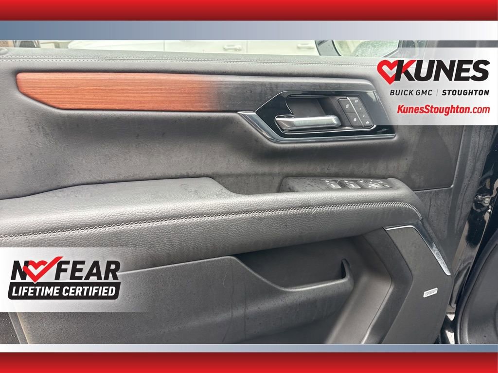 Used 2025 GMC Yukon Denali image 19