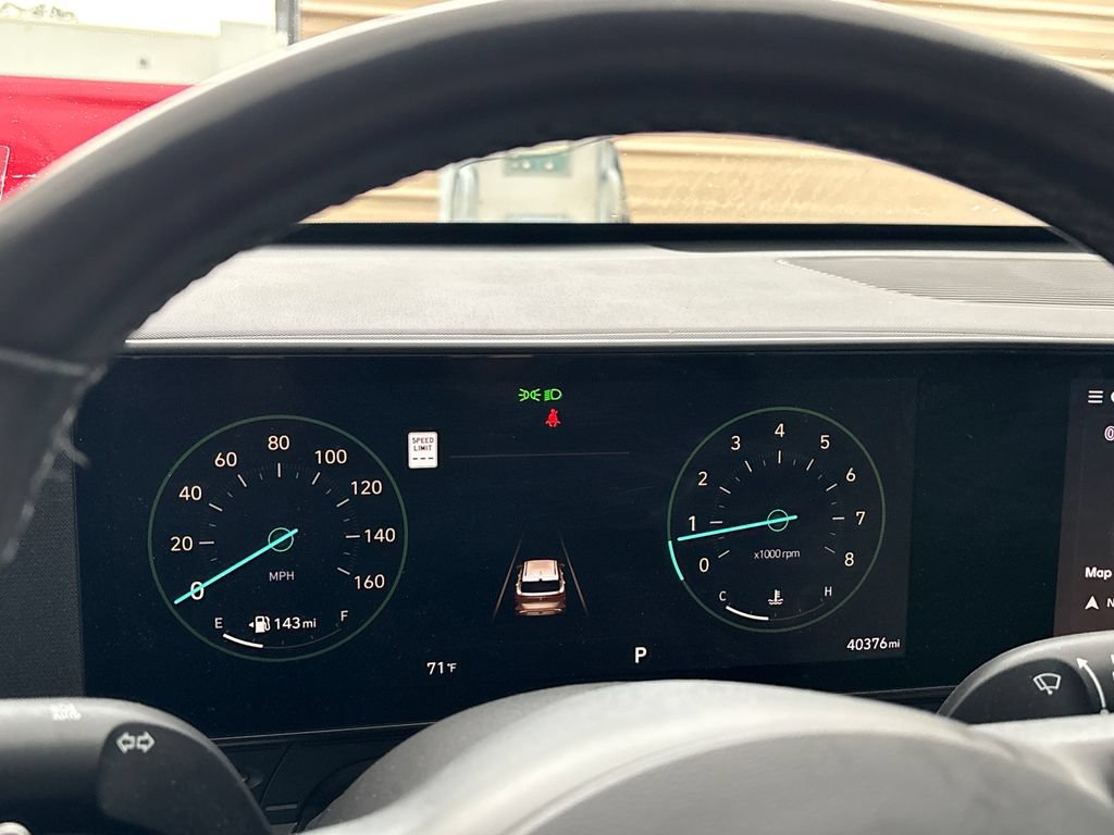 Used 2024 Hyundai Kona Limited FWD image 16