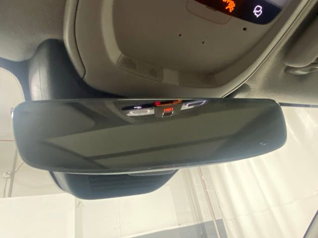 Used 2025 Volvo XC40 B5 Core AWD/4WD image 28