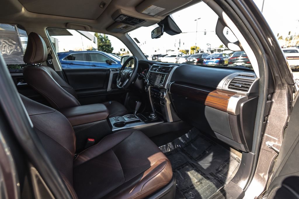 Used 2021 Toyota 4Runner Limited image 29