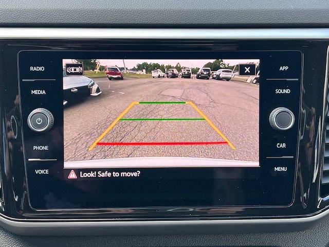 Used 2023 Volkswagen Atlas SE image 31